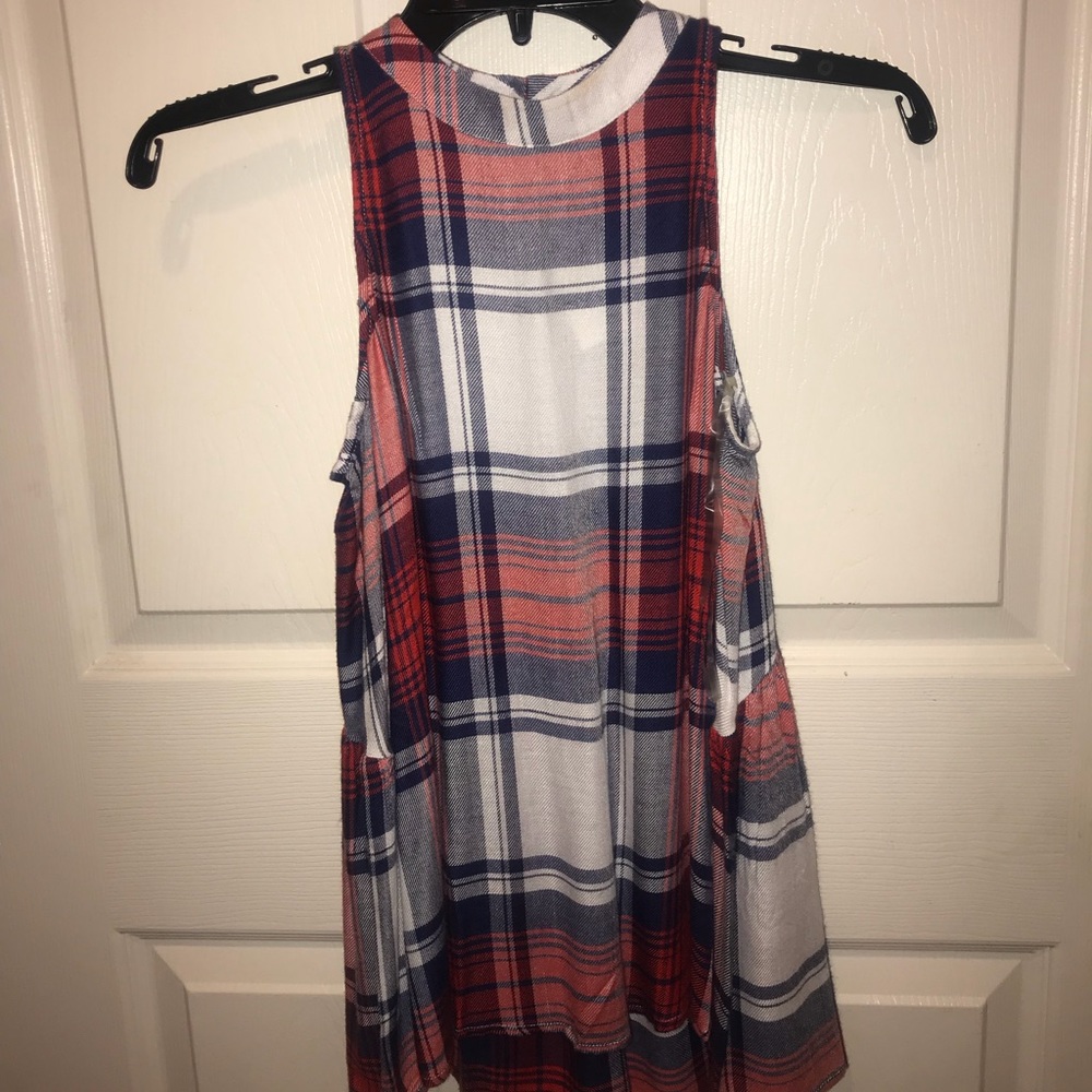 Plaid Sleeveless Blouse